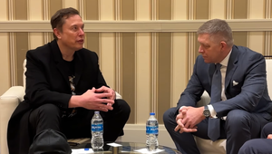 Fico sa stretol s Muskom. Diskutovali o clách a mimovládnych organizáciách