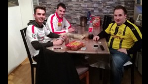 Krásne gesto: Bombový útok v Dortmunde spojil futbalových fanúšikov