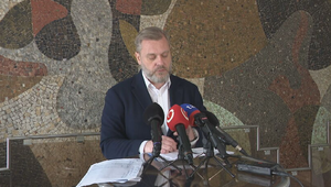 Tlačová beseda poslanca NR SR Krúpu o nákupe hasičských áut