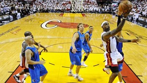 NBA: Úvodné finále pre Miami