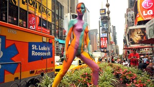 VIDEO. Naháči provokovali na slávnom Time Square