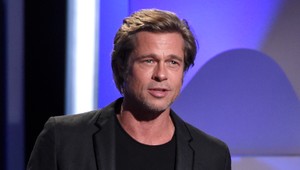 Pitt si za novú partnerku vybral prominentnú susedku