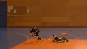 Takýto gól v hádzanej ste ešte nevideli! A dal ho iba 9-ročný frkan!