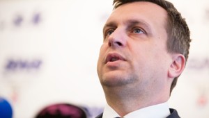 SNS predstavila svojich ministrov, vo vláde bude Gajdoš i Matečná