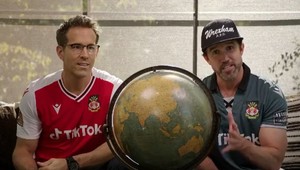 Klub herca Reynoldsa je v konzolovej hre. Pobúrilo ho zaradenie