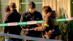 Policajti našli v igelitke novorodeniatko, na svete bolo len niekoľko hodín