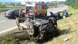 Pri nehode na výjazde z Trenčína sa zranili deti aj tehotná žena