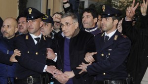 Chytili bossa talianskej mafie. Vykopali ho ako krtka