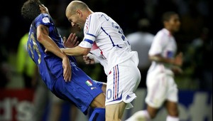 Zidane radšej zomrie, ako by sa mal ospravedlniť Materazzimu