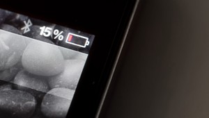 Batéria klesne na 38 % a už panikárime: Prečo?