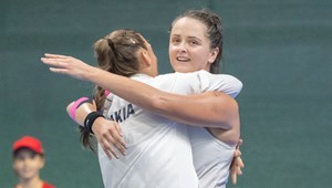Tínedžerka Jamrichová veľmi pomohla: Tenistky v bojoch o finále