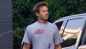 Známy kontroverzný herec ohlásil návrat: Neprekážajú fanúšikom jeho fetiše?