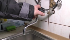 Úradné hodiny doma: Starostovia malých obcí čelia krutej zime a prázdnej kase