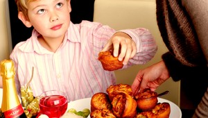 Jedlo a Vianoce. Prejedených pacientov boli plné nemocnice