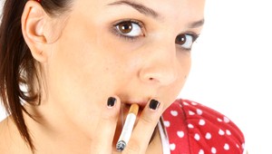 Obrázky na cigaretách. Na Slovensku možno až o tri roky