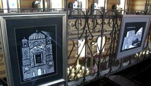 Izraelská umelkyňa so slovenskými koreňmi vystavuje svoje diela v Prešove