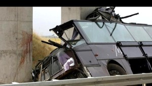 Počet obetí nehody autobusu v Chorvátsku stúpol na 16