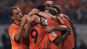 Európske futbalové bitky v priateľskom tóne