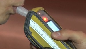 Hlavný odborník na závislosti upozorňuje rodičov: Všímajte si viac svoje deti!