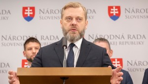 NR SR: Krúpa predložil zákon o SNP a Zväze protifašistických bojovníkov. Má zakázať propagáciu diktátorských režimov