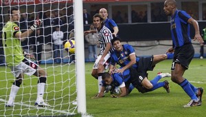 Milánsky Inter vyhral v Bologni, La Coruňa porazila Atletico
