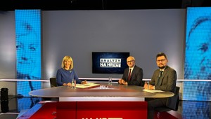 Analýzy Na hrane s Baťom a Kollárom: Projekt s Dzurindom má spojiť európskych demokratov, tvrdí Kollár