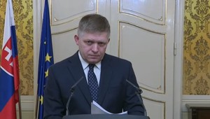 Fico pripustil kompromis pri príplatkoch za prácu v noci a cez víkend