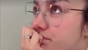 Ewa Farna neudržala slzy! Mŕtvica s ňou poriadne zamávala, prosí o pomoc!