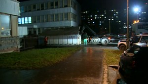 Žltý sneh pri škole. Tentokrát išlo o skutočne nebezpečnú látku