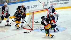 KHL: Slovan s kanárom v Čerepovci, rozhodli presilovky