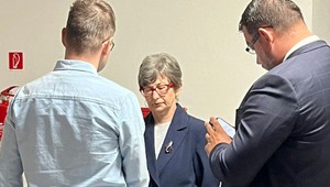 Pojednávanie s bývalou smeráčkou Ľubicou Roškovou: Vinia ju z podvodov s agrodotáciami