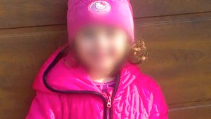 Otec chcel uniesť Hanku (4), Viedeň zastavila lietadlo