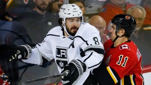 Nahecovaný Doughty po víťaznom góle provokoval fanúšikov