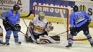 Slovan zmietol Zvolen 8:2, Nitra prekvapila v Banskej Bystrici