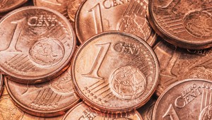 Súmrak centov. Používanie drobných mincí krajiny postupne obmedzujú