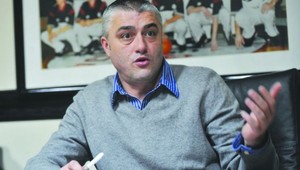 Prezidenta Partizanu Daniloviča (44) dobodali v Belehrade