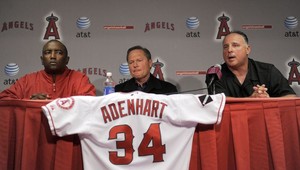 Bejzbalista LA Angels Adenhart zomrel pri autonehode