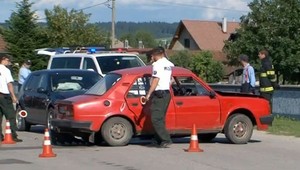 Dôchodkyňa havarovala pri výjazde z cintorína, zrážku neprežila