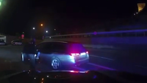 Šofér bez vodičáku a s drogami pod sedadlom sa snažil ujsť pred políciou