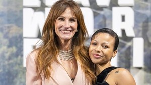 Julia Roberts ohúrila top outfitom, no za obuv schytala kritiku: Pozrite sa, čo mala na nohách!