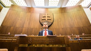 Politici vedia rečniť dlhé hodiny. K Putinovi či Castrovi sa pridal aj Igor Matovič