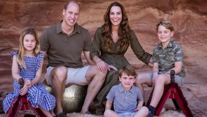 George a Charlotte používajú v škole INÉ mená, v septembri čaká zmena aj najmladšieho Louisa