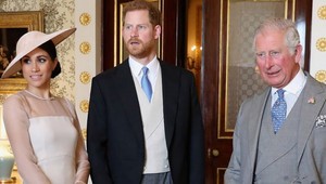 Princ Charles podal Meghan a Harrymu priateľskú ruku! No prišlo sklamanie!