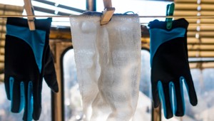 Česko sa napriek novému epicentru nákazy vracia do normálu. Rúško si už na ulici nemusíte dať