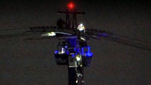 V lanovke zostali uväznení hodiny. V jednej z kabín bolo aj bábätko