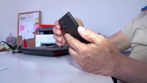 Senior klikol na link a peniaze boli preč: Banka má zviazané ruky