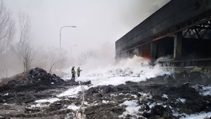 Hasiči tri dni bojovali s požiarom. Majiteľ utrpel miliónovú škodu, prevádzku nemal poistenú