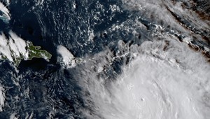 Hurikán Maria zosilnel na najvyšší stupeň