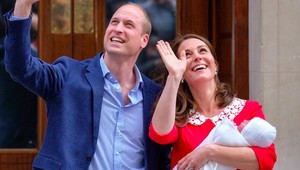 Prvé FOTKY malého princa