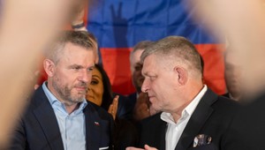 Prezident Pellegrini údajne o Ficovom pobyte vo Vietname vie. Podrobnosti ale neuviedol